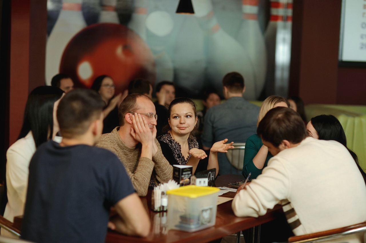 Квизы на корпоратив в Москве: выездной квиз под ключ для компании взрослых в офисе