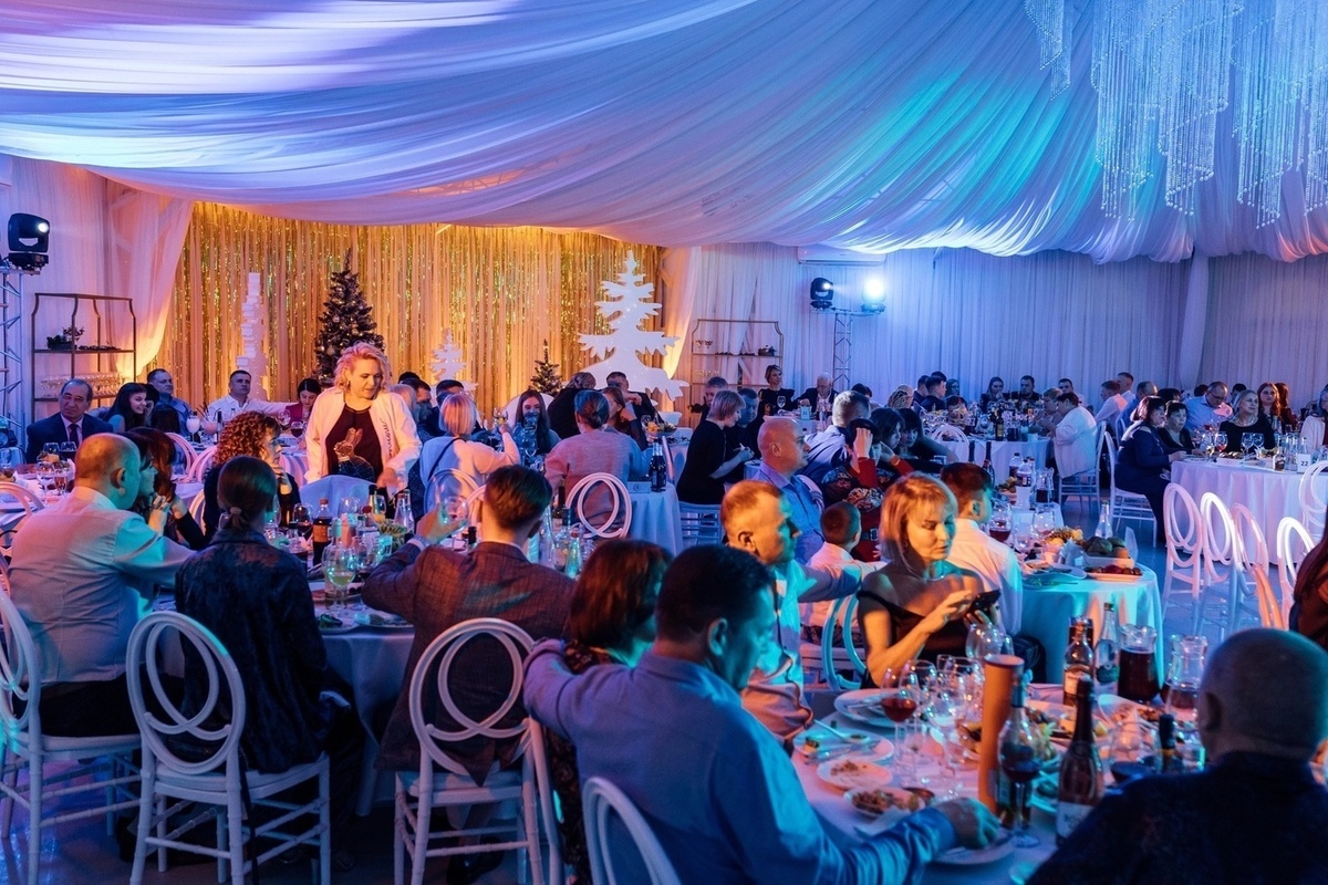 сборный новогодний корпоратив фото 2